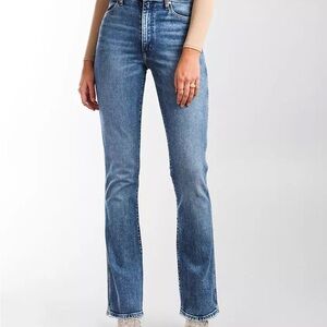 Women’s Wrangler Jeans